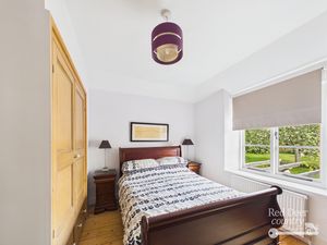 Bedroom 4- click for photo gallery